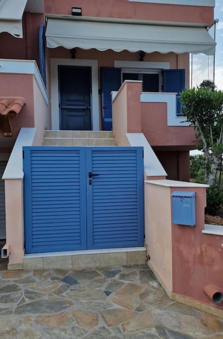 Nala's Apartmán Porto Cheli